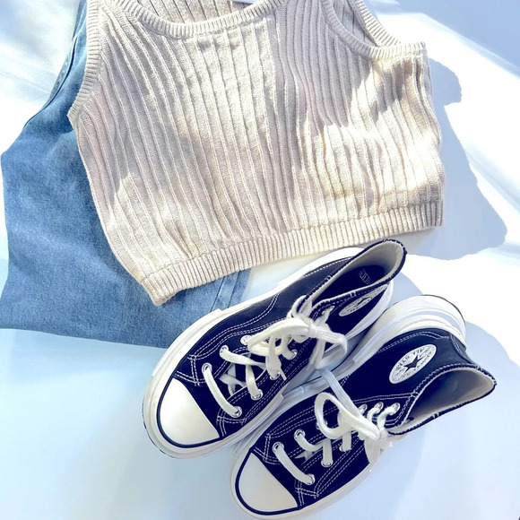 Converse Run Star Legacy Platform Sneaker in Black - Picture 3 of 14